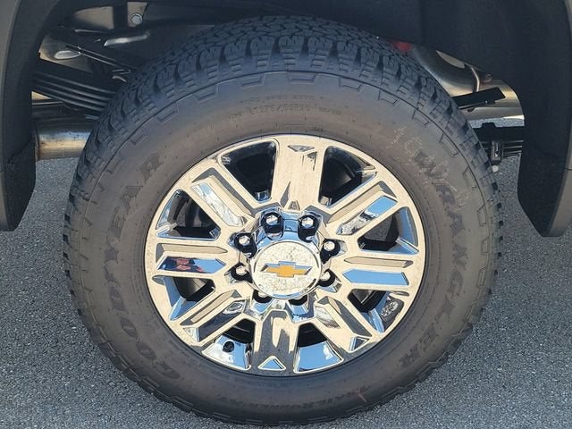 2026 Chevrolet Silverado 2500 HD — rear three-quarter view