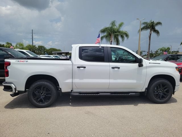 2026 Chevrolet Silverado 1500 — side profile view