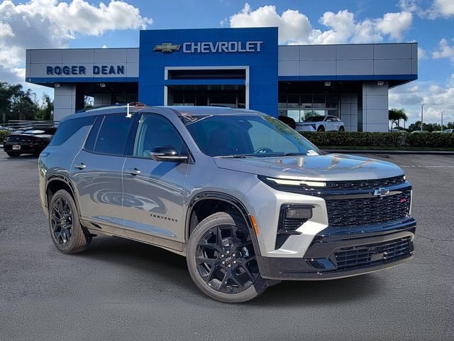 2026 Chevrolet Traverse RS in Sterling Gray Metallic — front three-quarter view