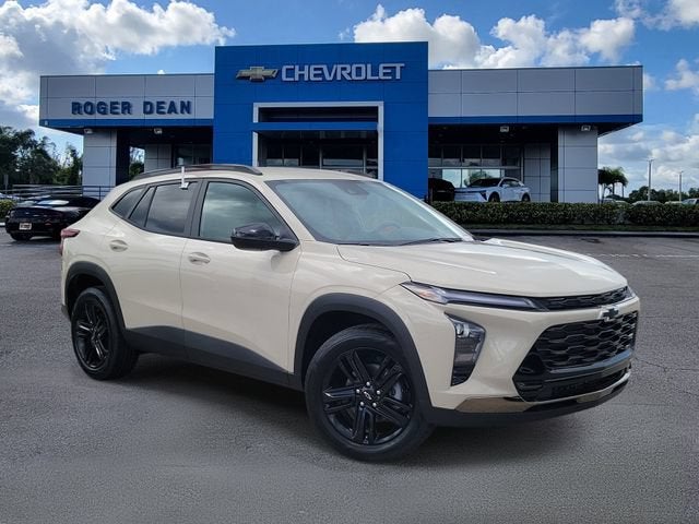 2026 Chevrolet Trax ACTIV in White Sands — front three-quarter view